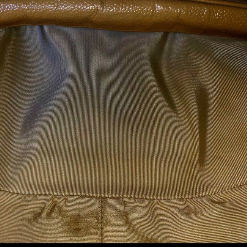 Tan beige Classic Chanel Timeless shoulder bag - Picture 15 of 16